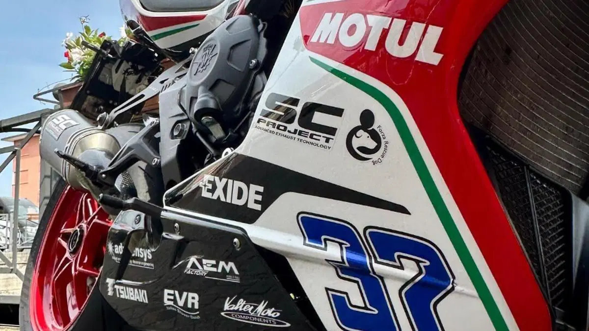MV Agusta F3 800 RC (2018)  (5)