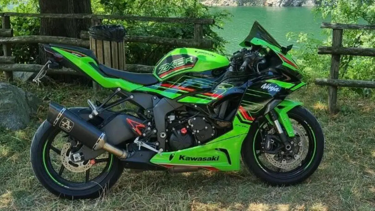 Kawasaki Ninja 636 ZX-6R (2024 - 26)  (3)