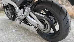 Suzuki GSR 600 (2006 - 11)  (5)