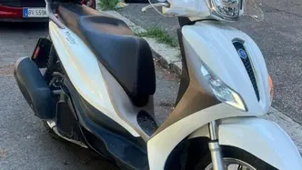 Piaggio Medley 150 ABS (2021 - 25) usata