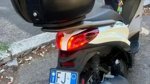 Piaggio Medley 150 ABS (2021 - 25)  (9)