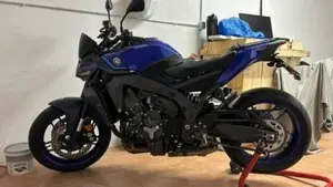 Yamaha MT-09 Y-AMT (2024 - 26)  (4)