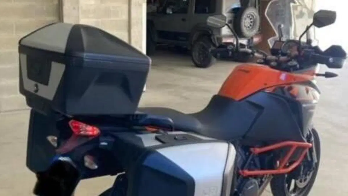 KTM 1090 Adventure S - L (2017 - 19)  (2)