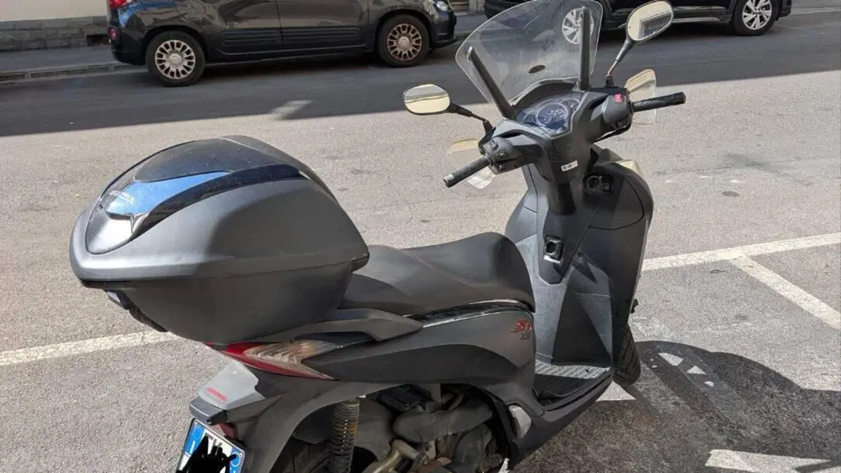Honda SH 300 i Sport ABS (2018 - 20)  (4)
