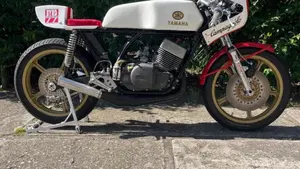 Yamaha   (6)