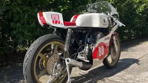 Yamaha   (7)