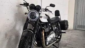 Triumph Bonneville T100 (2008 - 16)  (3)