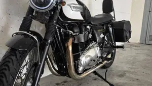 Triumph Bonneville T100 (2008 - 16)  (5)