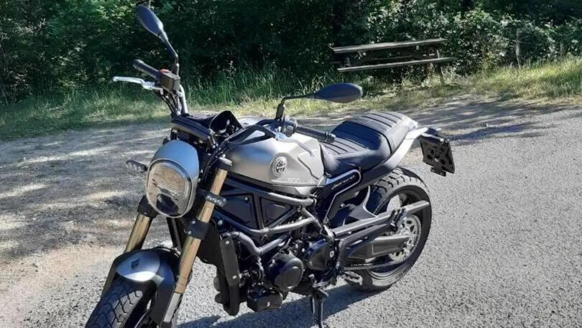Benelli Leoncino 800 (2022 - 26)  (3)