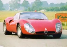 Alfa Romeo 33 Stradale venduta a 10 euro: gli eredi chiedono l'intervento del Ministero