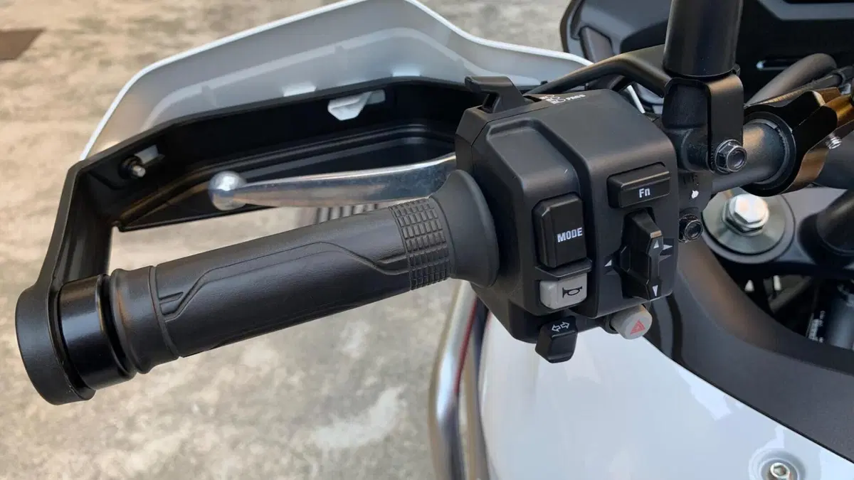Honda Transalp XL750 Travel Edition (2023 - 24)  (12)