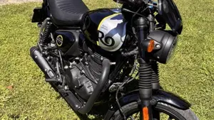 Royal Enfield HNTR 350 (2022 - 26)  (2)