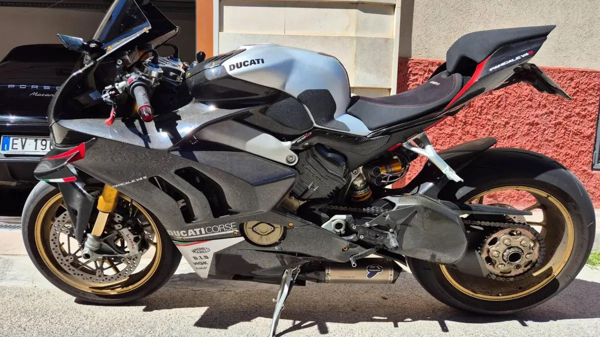 Ducati Panigale V4 S 1100 (2018 - 19)  (5)