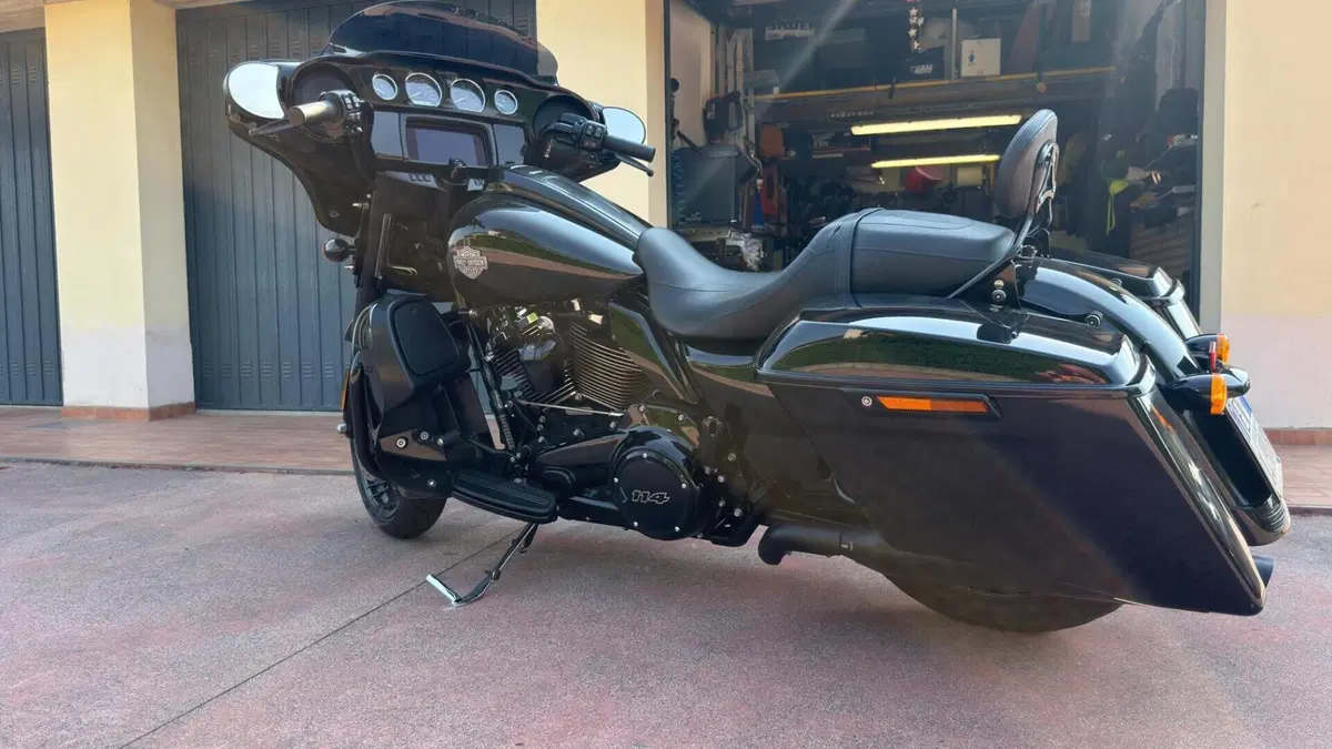 Harley-Davidson Road Glide Special (2021 - 23)  (7)