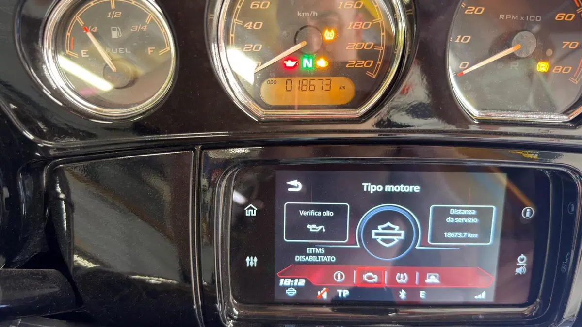 Harley-Davidson Road Glide Special (2021 - 23)  (12)