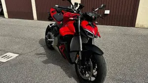 Ducati Streetfighter V4 (2025 - 26)  (3)