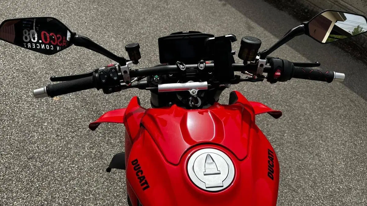 Ducati Streetfighter V4 (2025 - 26)  (7)