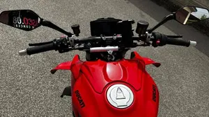 Ducati Streetfighter V4 (2025 - 26)  (7)
