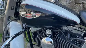 Harley-Davidson 1450 Deluxe (2005 - 06) - FLSTNI  (6)