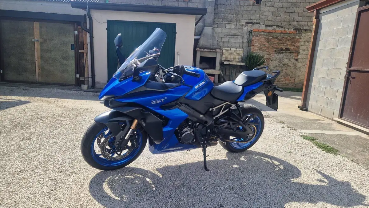 Suzuki GSX-S1000GT (2022 - 24)  (4)