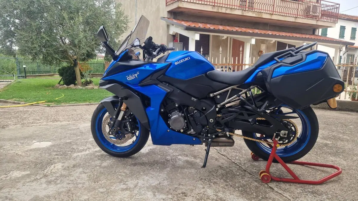 Suzuki GSX-S1000GT (2022 - 24)  (7)