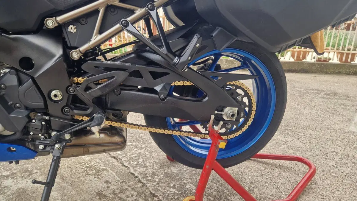 Suzuki GSX-S1000GT (2022 - 24)  (9)