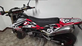 Husqvarna SM 610 (2006) usata