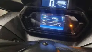 Yamaha X-Max 300 Tech Max (2021 - 24)  (4)