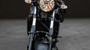 Yamaha XSR 700 ABS (2016 - 20)  (2)
