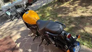 Royal Enfield Meteor 350 (2021 - 26)  (4)