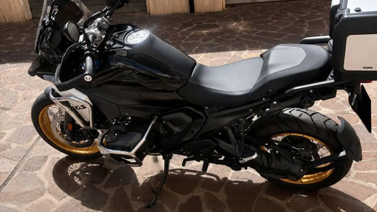 Bmw R 1300 GS Triple Black (2023 - 26) 