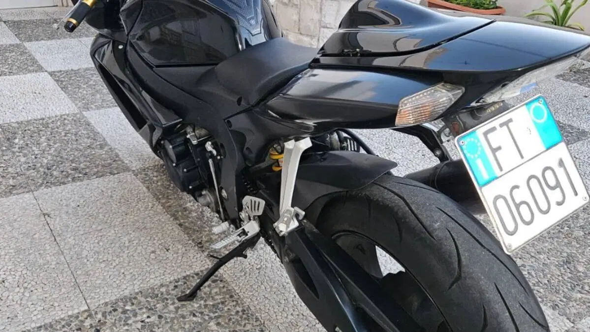 Suzuki GSX R 750 (2008 - 10) 