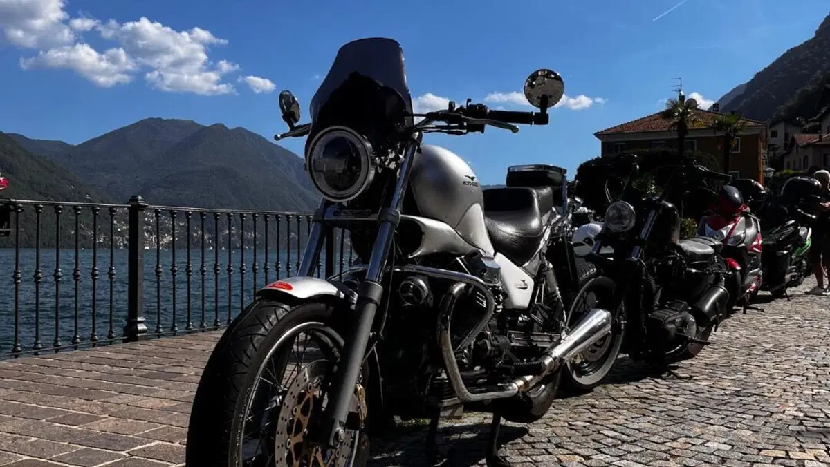 Moto Guzzi Nevada 750 (2002 - 06)  (2)