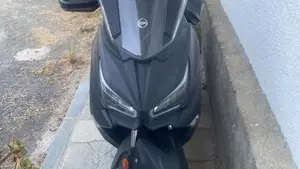 Sym Joymax 300 Z+ (2021 - 24)  (4)