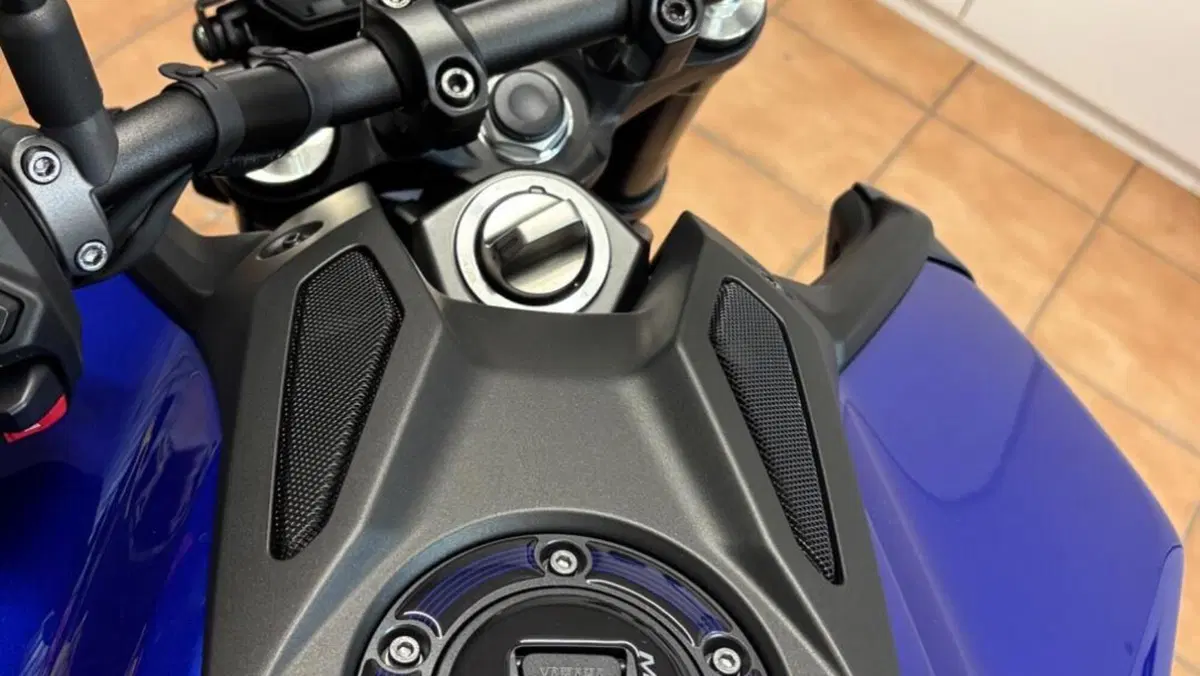 Yamaha MT-09 Y-AMT (2024 - 26)  (5)