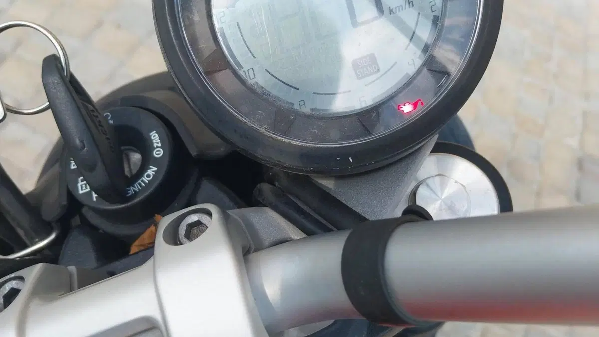 Ducati Scrambler 400 Sixty 2 (2016 - 21)  (10)