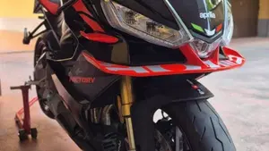 Aprilia RS 660 Factory (2025 - 26)  (3)