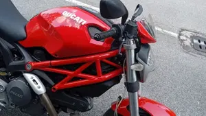 Ducati Monster 696 Plus (2007 - 14)  (5)