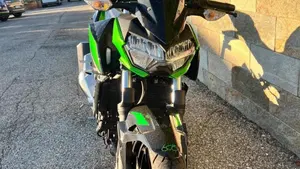 Kawasaki Z 400 (2023)  (11)