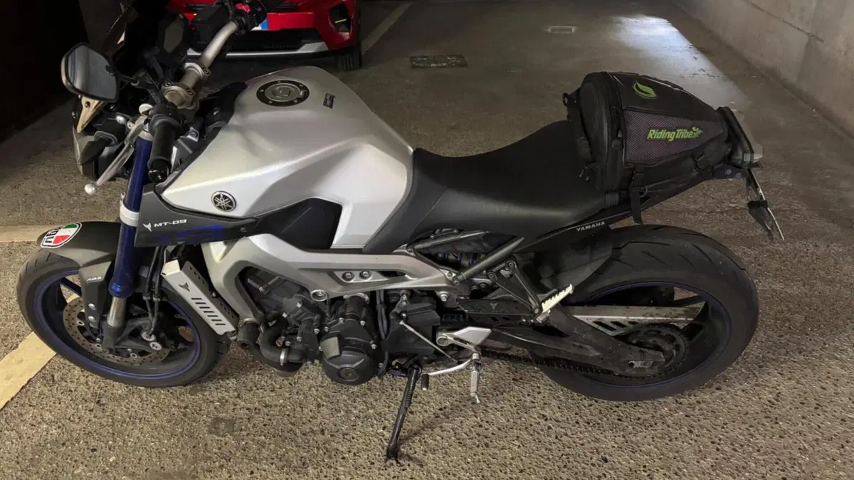 Yamaha MT-09 ABS (2013 - 15)  (3)