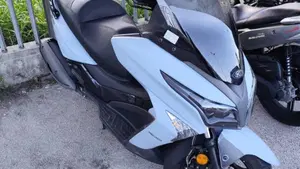 Kymco X-Town 300i (2021 - 24)  (2)