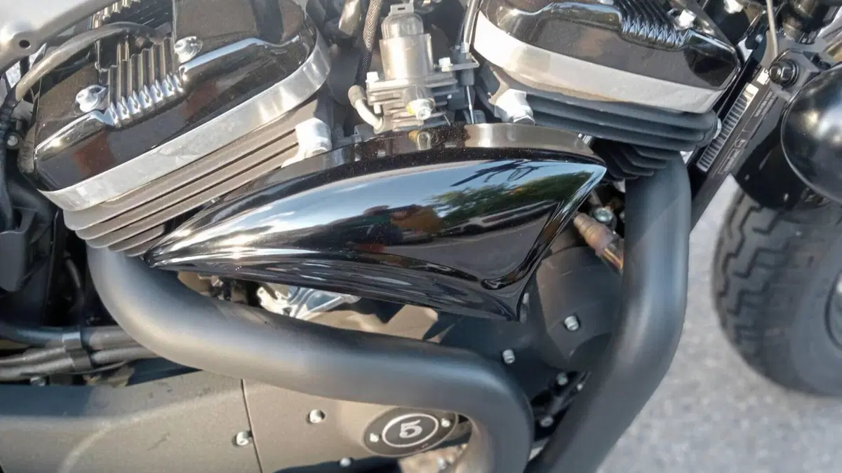 Harley-Davidson 1200 Forty-Eight (2010 - 15)  (9)