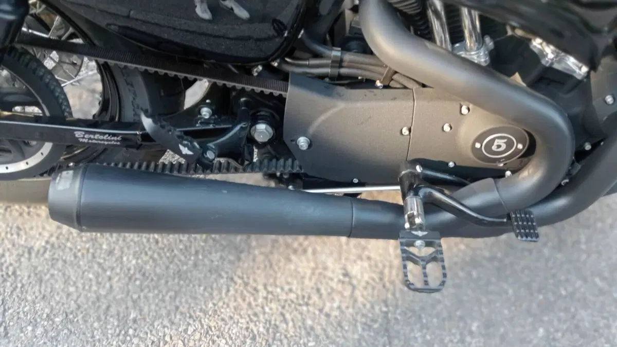 Harley-Davidson 1200 Forty-Eight (2010 - 15)  (10)
