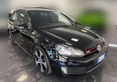 Volkswagen Golf 2.0 TSI DSG 3p. GTI (2)
