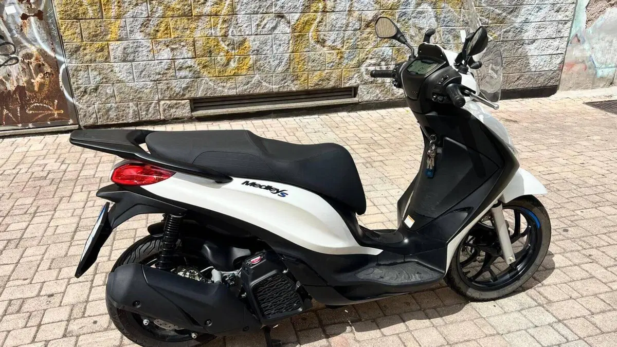 Piaggio Medley 200 (2025 - 26)  (2)