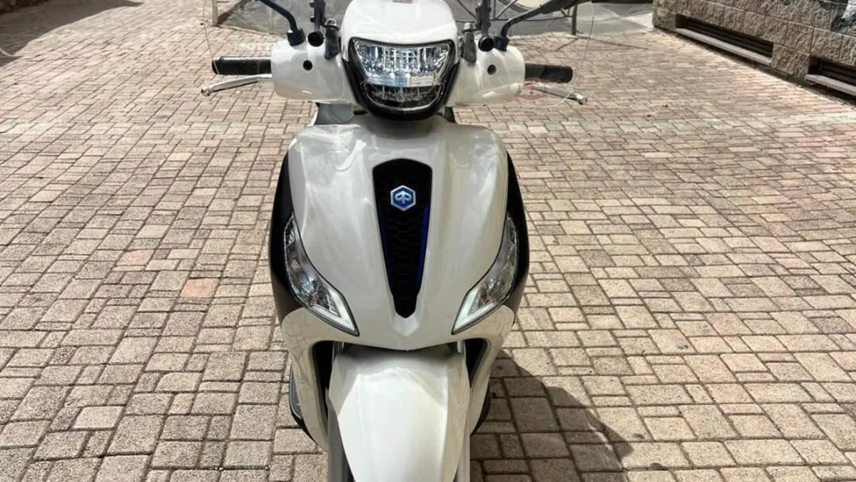 Piaggio Medley 200 (2025 - 26)  (4)