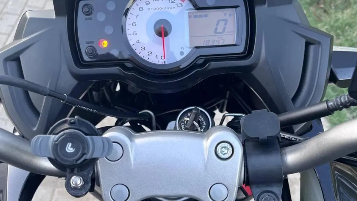 Kawasaki Versys 650 (2010 - 13)  (6)