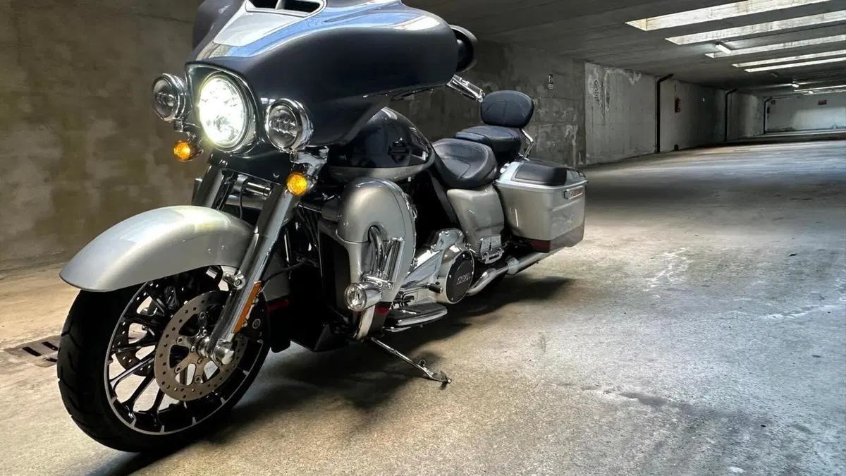 Harley-Davidson 107 Sport Glide (2018 - 20)  (4)