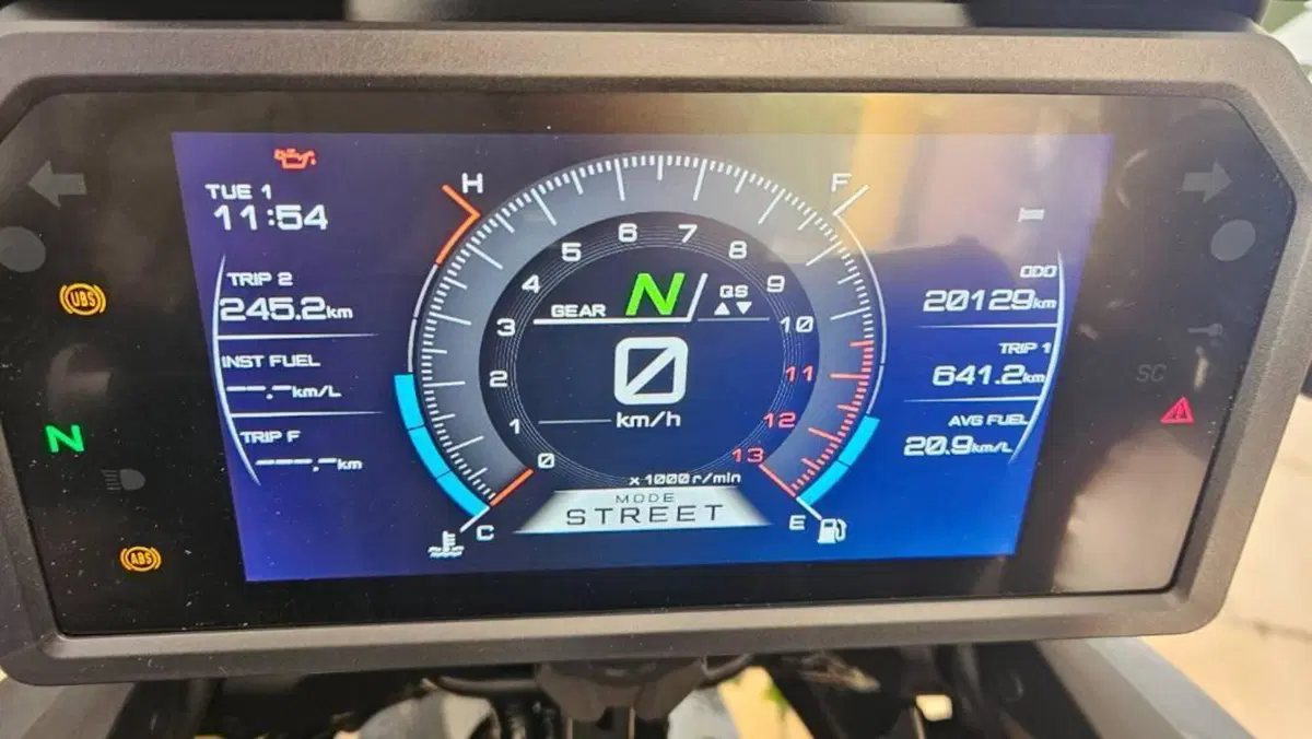 Yamaha Tracer 9 GT+ (2023 - 24)  (15)