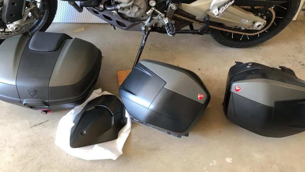 Ducati Multistrada 1200 Enduro (2016 - 18)  (2)